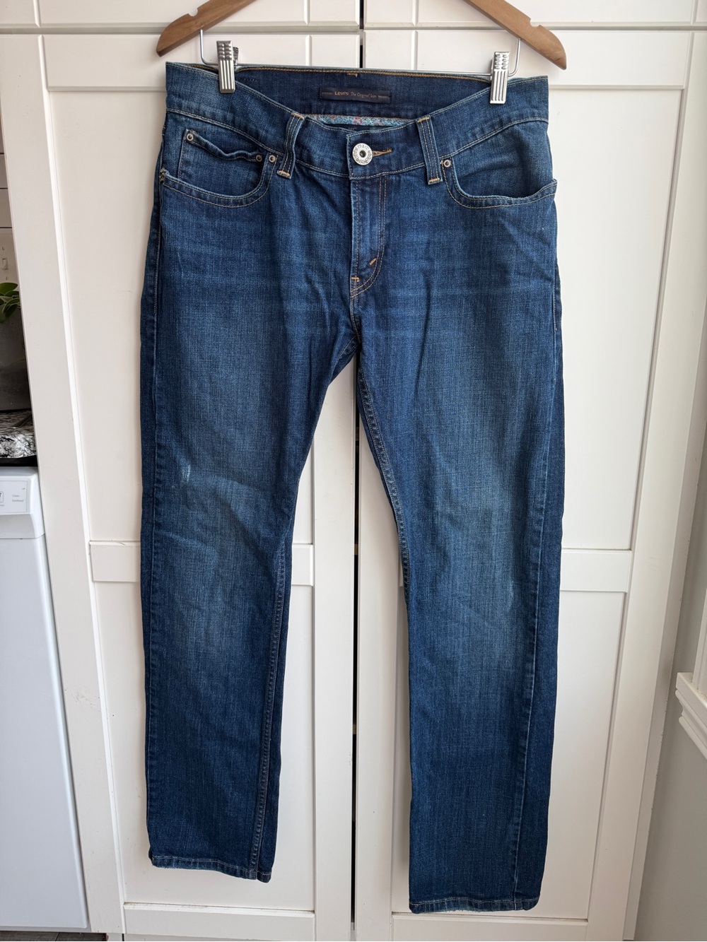 Levi’s 542 Pencil Jeans Women’s Size 10 Medium Dark Wash Stretch Denim